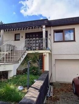 Natur Pur, Grün & viel Platz! Offen gestaltetes Einfamilienhaus mit ELW. Taunushöhenlage - 25 km von Wiesbaden entfernt - Heidenrod