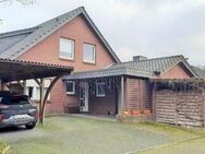 Einfamilienhaus mit Wintergarten, Garage und Carport - Oldenburg