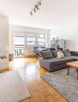 Geräumiges Apartment mit Balkon - Straubing Süd - Straubing