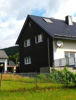 Wohnhaus mit Lager- bzw. Produktionsräumen - Dillenburg