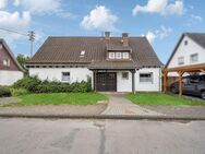 Gepflegtes Ein- bis Zweifamilienhaus mit großzügigem Grundstück in Kreuztal-Littfeld - Kreuztal