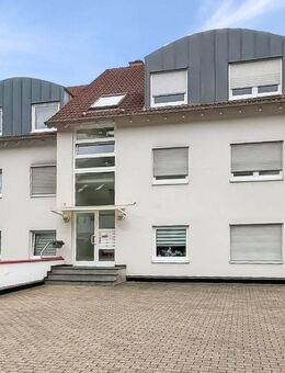 2,5-Zimmer-Wohnung in Gevelsberg mit großer Loggia am Hang und wunderbarem Blick ins Grüne - Gevelsberg