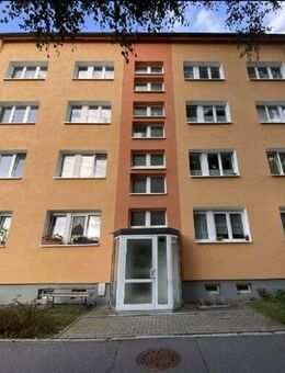 Helle zentrale 2-Raumwohnung - Neustadt (Sachsen)