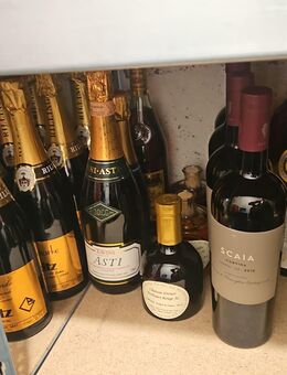 Über 30 Flaschen Rotwein und Sekt - Hagen (Stadt der FernUniversität)