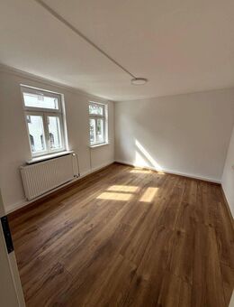 Attraktive Wohnung im Herzen von Renningen (kernsaniert) - Renningen