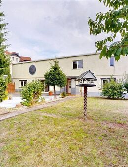 Provisionsfrei: Familienfreundliches Einfamilienhaus in Helbra mit weitläufigen & gepflegten Garten - Helbra