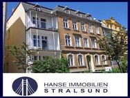 4 Zimmer Altbauwohnung mit Balkon - Stralsund