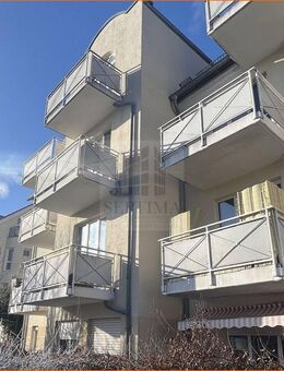 Sofortiger Einzug möglich! Großzügige und helle Maisonettewohnung mit Balkonen zu verkaufen - Leipzig