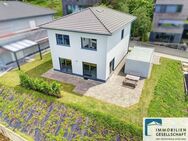 Top in Form und Funktion! Modern! Nahezu neuwertig! Wohnen in bester Lage von Hachenburg! - Hachenburg