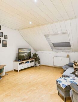 Großzügige Dachgeschosswohnung in Oestrich zu verkaufen - Oestrich-Winkel