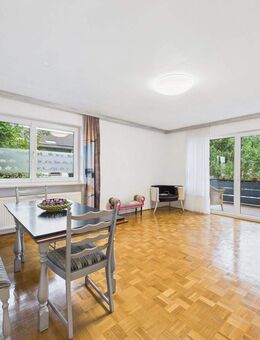 Lichtdurchflutete 3-Zimmer-Wohnung mit Bergblick - ruhige Lage im Herzen von Prien - Prien (Chiemsee)