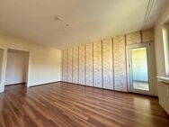 LEER WERDENDE DREI ZIMMER WOHNUNG IN DER ZWEITEN ETAGE! - Düsseldorf