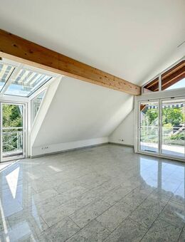 ELVIRA - München/Obersendling, einzigartige 3-Zimmer-Dachgeschosswohnung im Penthouse-Stil mit sonnigem Südbalkon in begehrter Wohnlage - München