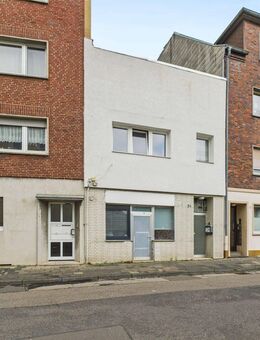 Mittendrin! Einfamilienhaus oder 2-Familienhaus mit Ladenlokal! Sie haben die Wahl - Düren