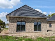 Modernes KFW-40-Bungalow-Neubauprojekt mit idyllischem Ausblick - Zentral in Moormerland gelegen - Moormerland