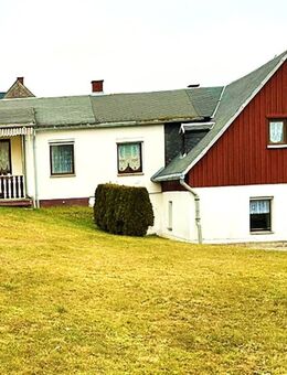 Einfamilienhaus im Kurort Bad Elster: 1.430 m² Grundstück, Garagen, Terrasse - nahe Plauen & Hof - Bad Elster