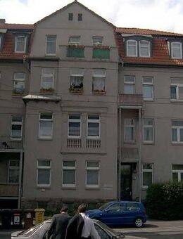 3 ZKB mit neuem Laminat in Erfurt, Rudolfstraße - Erfurt