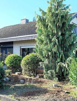 Freistehendes Einfamilienhaus mit Keller, großzügigem Garten und Sauna - Goch