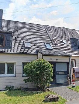 Attraktives Mehrfamilienhaus in idyllischer Alleinlage, großes Grundstück-provisionsfrei, Faktor 15 - Hattingen