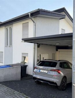 DHH in bevorzugtem Wohngebiet mit 6 Zimmer, Gärtchen und Garage - Limburg (Lahn)