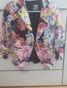 NEU mit ETIKETT * Ausgefallen * edel * Blumen * Blüten * Flower- Power * Kostüm * Anzug * Kurz * BLAZER "Jennifer Taylor" Gr. 34- 36, 38/ S * schwarz * hell- blau * gelb * pink * rosè * weiß * Pastell * - Riedlingen