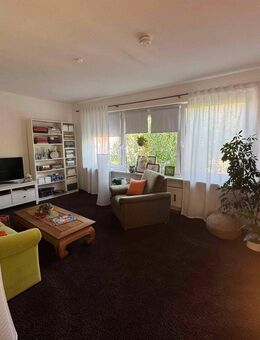 Helle und freundliche 3-ZKB mit Balkon und Garage in *TOP LAGE* - Fürstenfeldbruck