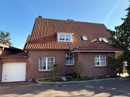 Charaktervolles Einfamilienhaus mit separaten Gästebereichen in zentraler Altstadtlage - Otterndorf