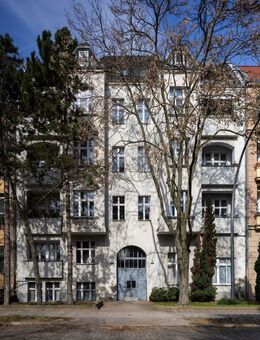 Charmante Altbau-Kapitalanlage im grünen Steglitz-Zehlendorf: gemütliche, vermietete 2-Zi.-Wohnung! - Berlin