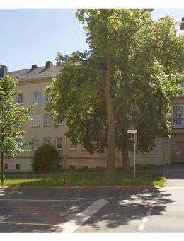 Tolle 3-Raum-Wohnung, 2 Bäder, zentrumsnah, zum baldigen Einzug - Plauen