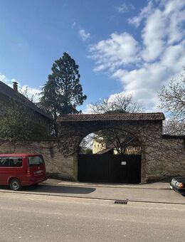 Anwesen mit Charme und parkähnlichem Grundstück - Ehrenkirchen