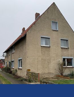 4 Zimmerwohnung in einem ZFH mit Keller, Garten, Garage, Stellplatz + 5. Zimmer möglich - Wolfsburg