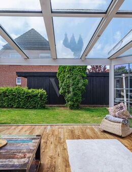 Raum für Lebensträume I mod. Einfamilienhaus mit 6 Zimmern & Wintergarten auf sonnigem Grundstück - Bentwisch