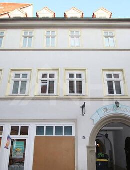 Eingebettet in ein architektonisch wertvolles, denkmalgeschütztes Ensemble ... Investitionsperle im Herzen von Naumburg - Naumburg (Saale)
