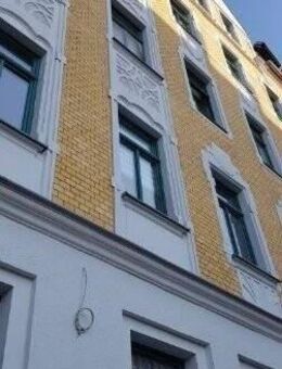 SOLIDE 2-Raum- Wohnung mit Balkon, Laminat, in zentraler Lage - Chemnitz