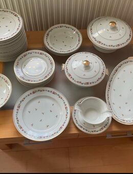 Porzellan Service zu verkaufen - Breisach (Rhein)