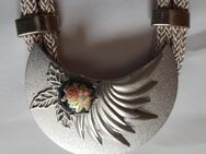 Kette Halskette für Frauen dekorativer Modeschmuck graue Kordel mit Blumen Element - Garbsen