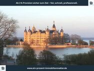 Charmante 1-Zimmer-Altbauwohnung in Schlossnähe in bester Lage von Schwerin - Schwerin