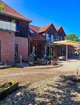 Vielseitiges und einzigartiges Haus mit Platz für Ihre Ideen! - Wathlingen