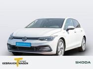 VW Golf 1.4 eHybrid STYLE LED+ NAVI STDHZG LM18 AHK - Werdohl