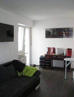 Schöne komplett neurenovierte 1-Zimmer Wohnung in Plattling - Plattling