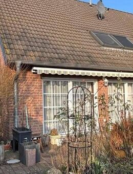 Familienfreundliches Wohnen, Doppelhaushälfte mit 5 Zimmer und Garten in Burg OT Detershagen - Burg (Sachsen-Anhalt)