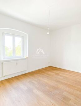 PRENZLAUER BERG | BEZUGSFREI & PROVISIONSFREI | 2 ZIMMER MIT BALKON | FRISCH SANIERT | - Berlin