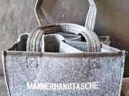 Flaschenträger Filz für 6 Flaschen Bier Flaschentasche Spruch Männerhandtasche - Essen