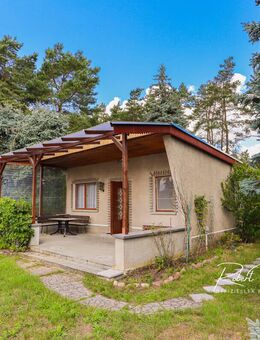 Ihr Naturidyll zum Entspannen - Bungalow mit Pool, Garten und Gästehaus - Schönebeck (Elbe)