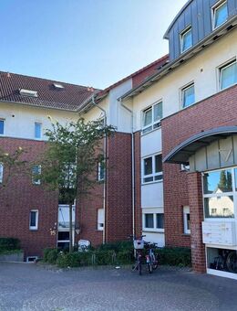 Anfrage-Stopp!!! Renovierte und helle 3-Zimmer Wohnung mit Balkon in Laatzen - Rethen - Laatzen