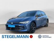 VW Golf, 1.5 VIII eTSI Edition 50, Jahr 2024 - Detmold