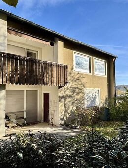 Hier findet Ihre Familie ausreichend Platz! Einfamilienhaus mit ELW in Sulzbach-Rosenberg - Sulzbach-Rosenberg