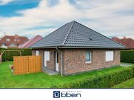 Stadtnah in Aurich: Charmanter Bungalow mit Carport und Großem Garten! - Aurich