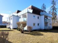 **Bezaubernde Erdgeschosswohnung mit Balkon und Stellplatz in guter Lage** - Bad Dürrheim