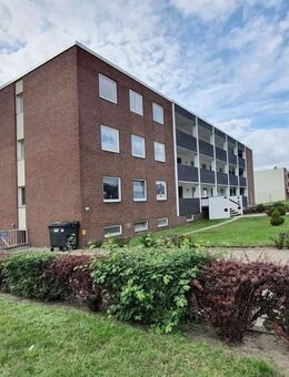 Sanierte 2 Zimmer Wohnung im Herzen von Bremen Blumenthal - Bremen